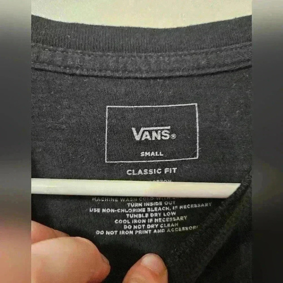 Vans long sleeve tee! - Picture 3 of 5